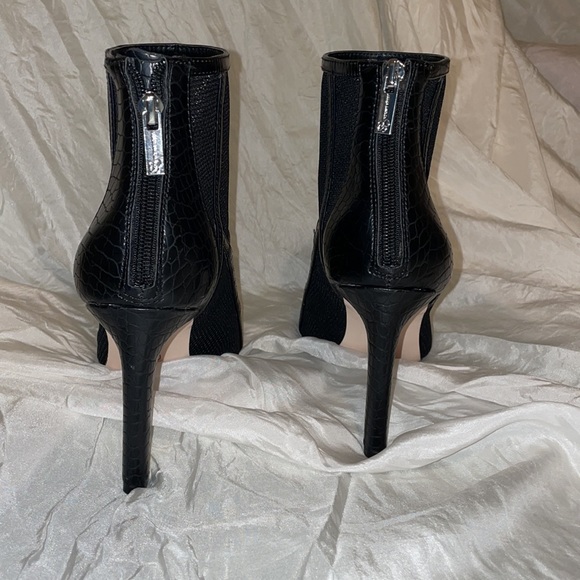 Stunning Jessica Simpson Ankle Heels, size 9 🖤 - Picture 5 of 5